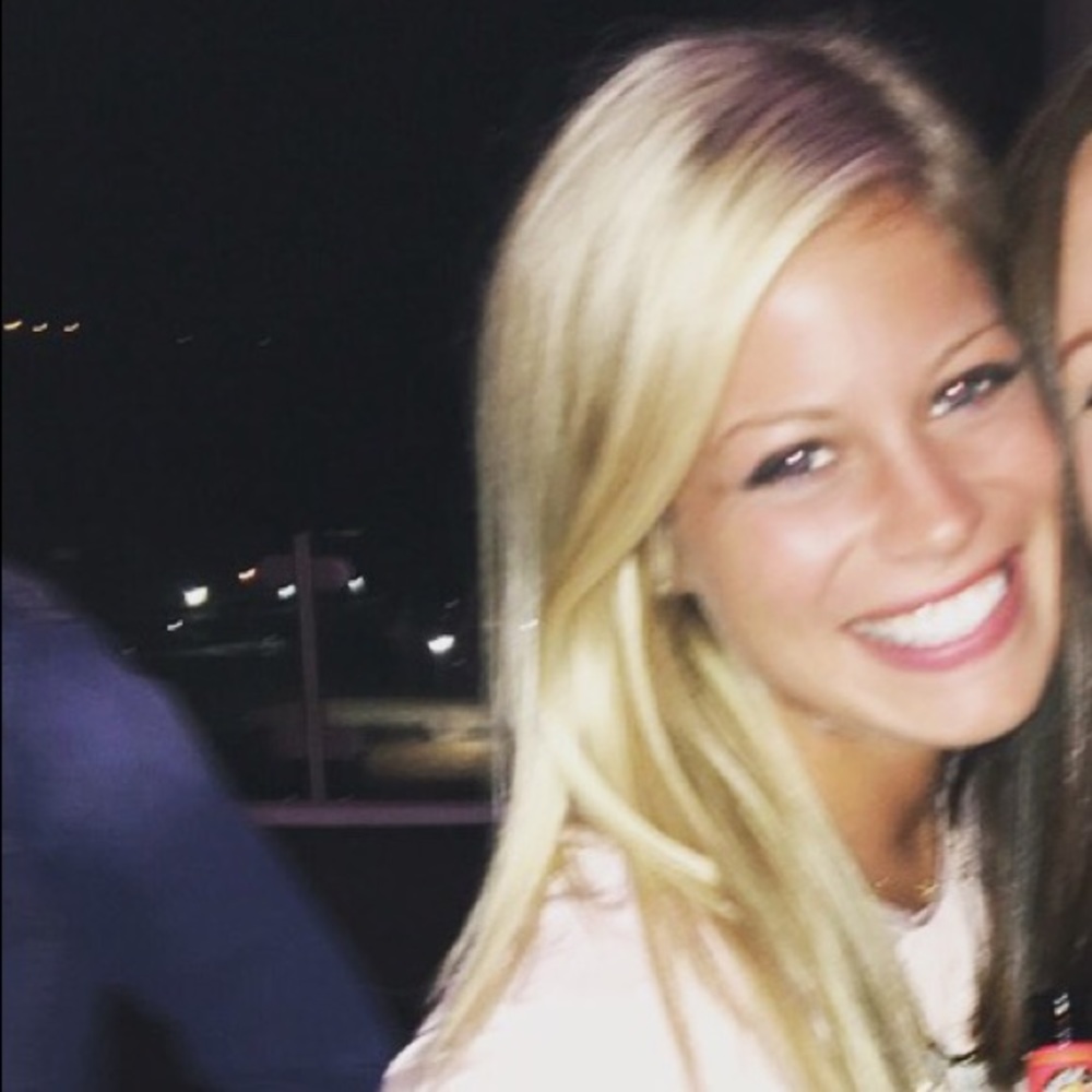 Meet your Posher, Abby